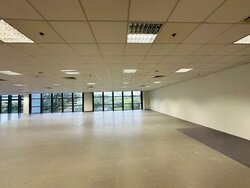 Visioncrest (D9), Office #456917661